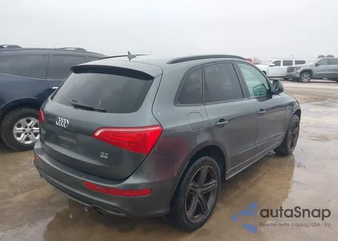 2012 Audi Q5 3.2 Premium z USA, uszkodzony, nr VIN WA1WKAFP9CA139325